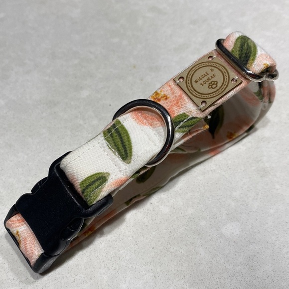 New Wiggle & Squeak floral dog collar ⭐️⭐️⭐️⭐️ - Picture 6 of 16